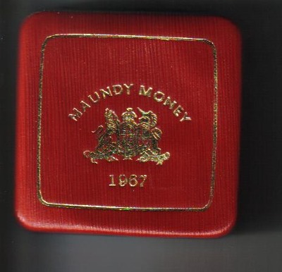 1967 maundy set case